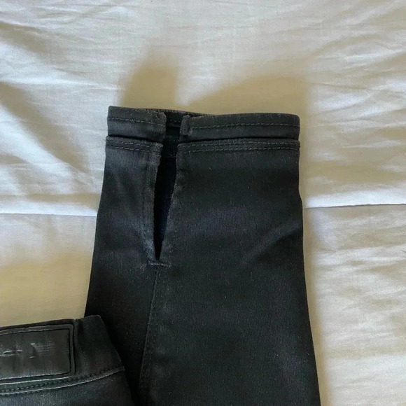 RtA pull on coated legging denim - Picture 10 of 10